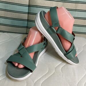 FitFlop Green Sandals